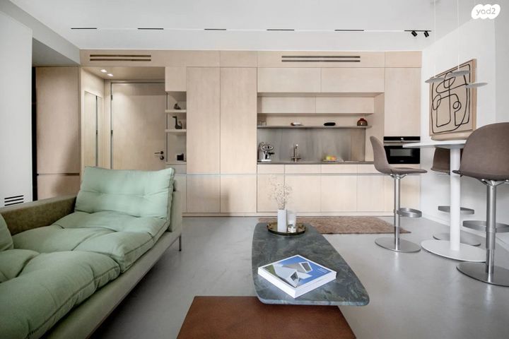 דירה, גרציאני יצחק, גני שרונה, קרית הממשלה, תל אביב יפו