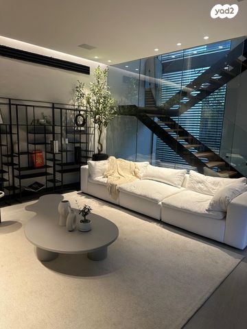 בית פרטי/ קוטג', כפר שמריהו, כפר שמריהו