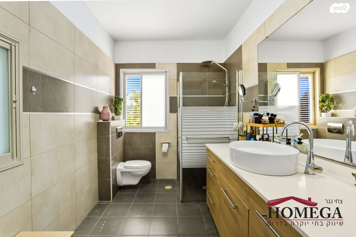 בית פרטי/ קוטג', מיתר / כרמית