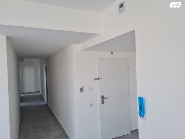 גג/ פנטהאוז, אופקים