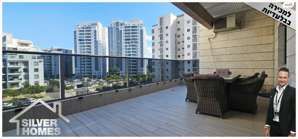 גג/ פנטהאוז, שמורת נחל בשור 1, אגמים, נתניה