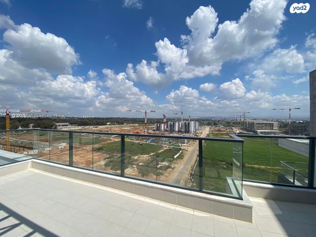 גג/ פנטהאוז, כנען, בית בפארק ,פרדס בחסכון, אור יהודה