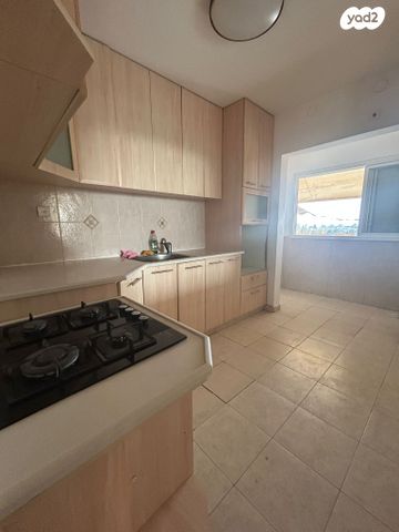 דירה, גיורא יוספטל 12, גיורא, רמלה