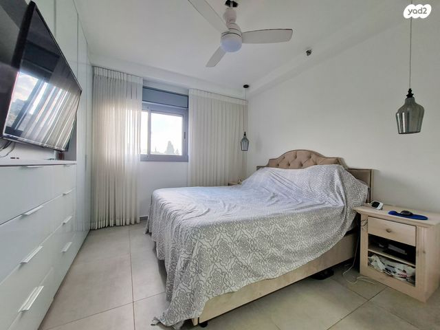 דירה, רעננה