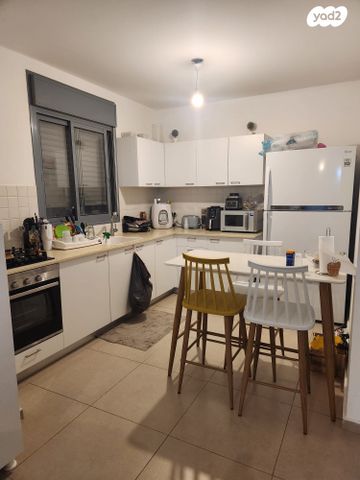 דירה, שושנה דמארי 16, קרית האמנים, מצליח, רמלה