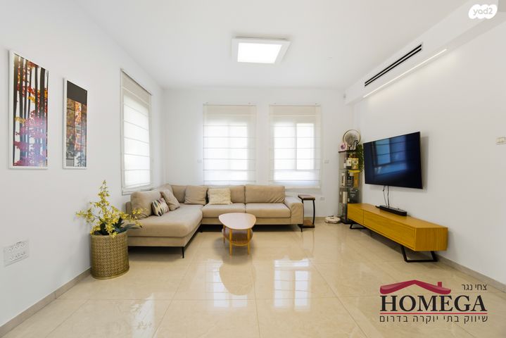 בית פרטי/ קוטג', מיתר / כרמית