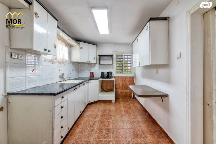 דירה, הנרקיס, יבנה