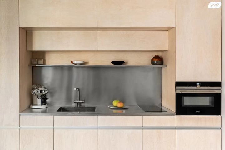 דירה, גרציאני יצחק, גני שרונה, קרית הממשלה, תל אביב יפו