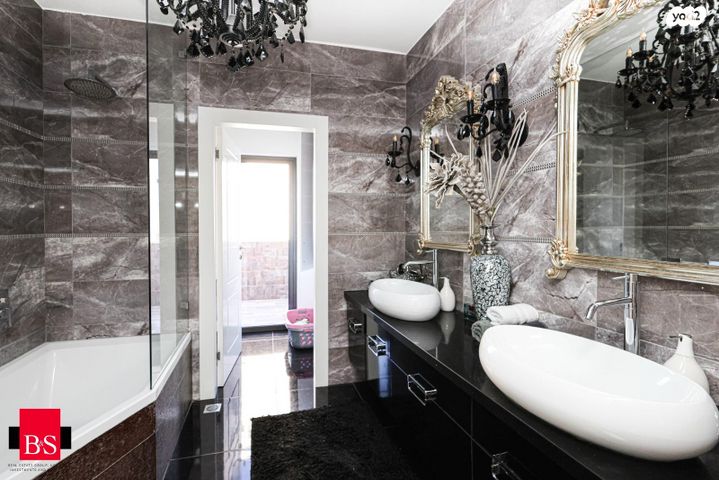 גג/ פנטהאוז, ד"ר זמנהוף 19, מרכז העיר דרום, נתניה