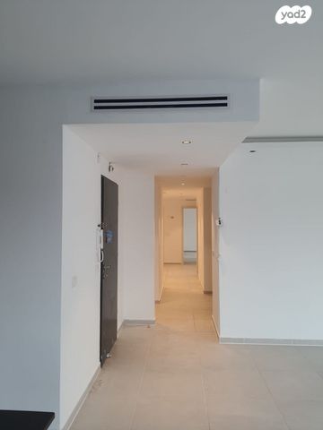 גג/ פנטהאוז, כנען, בית בפארק ,פרדס בחסכון, אור יהודה