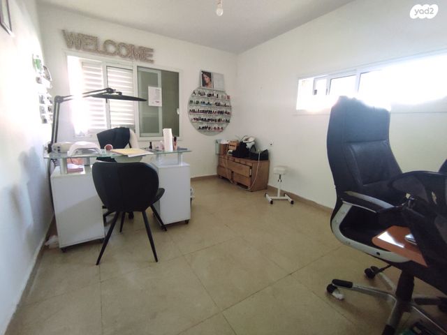 דירה, זלמן שז"ר, בן גוריון כנען, צפת