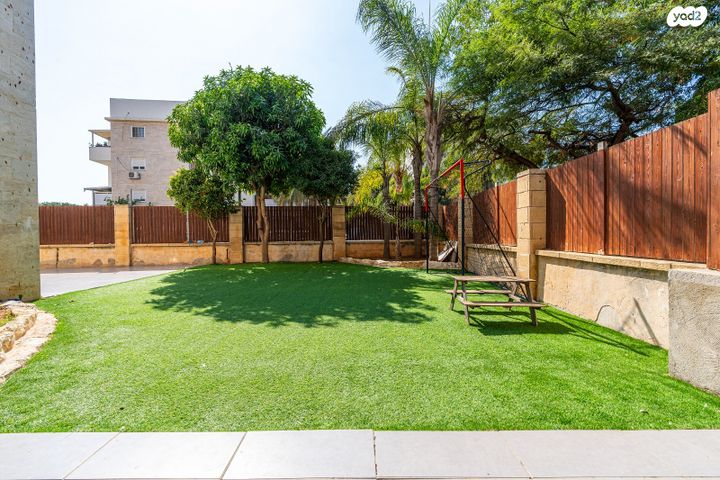 דירת גן, החרמון 18, היובל, אור עקיבא