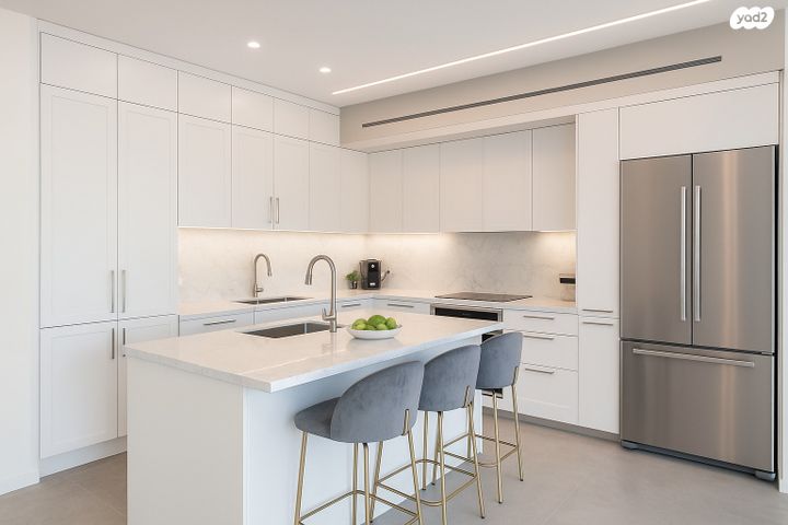 דירה, אמנון ליפקין שחק, נוף הטיילת, נתניה