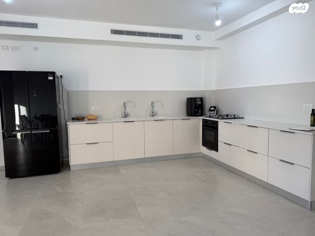 מקור חיים 56