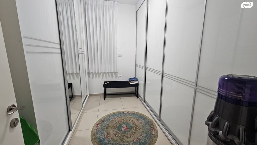 דירה, יעקב פיכמן, ח-501, חולון