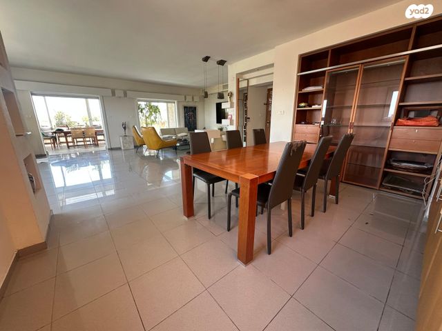 גג/ פנטהאוז, רבי בנימין, בית הכרם, רמת בית הכרם, ירושלים