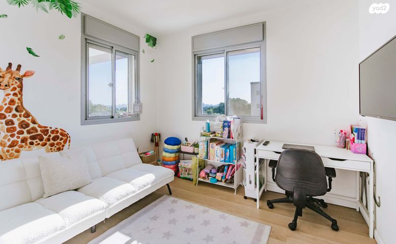 דירה, שאול המלך, רסקו ג', הוד השרון