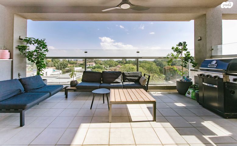 דירה, שאול המלך, רסקו ג', הוד השרון