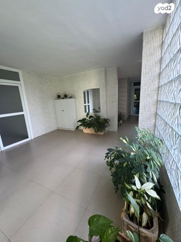 דירה, אריה דולצ'ין 7, גבעתי, רחובות