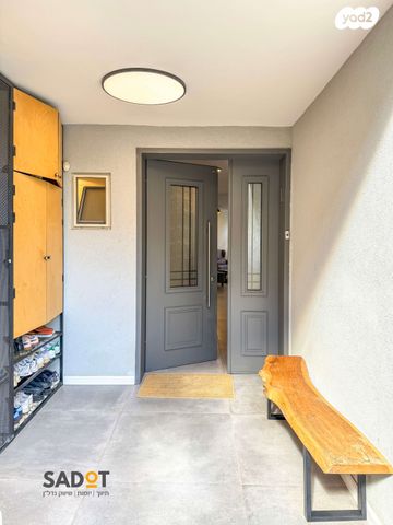 דו משפחתי, אלון, רמת השרון