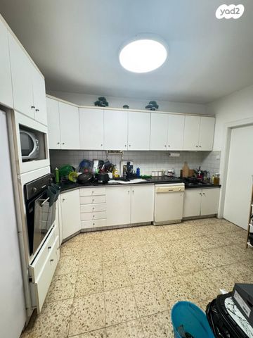 דירה, אריה דולצ'ין 7, גבעתי, רחובות