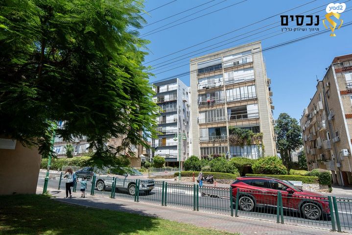 המרכז השקט / מרכז העיר