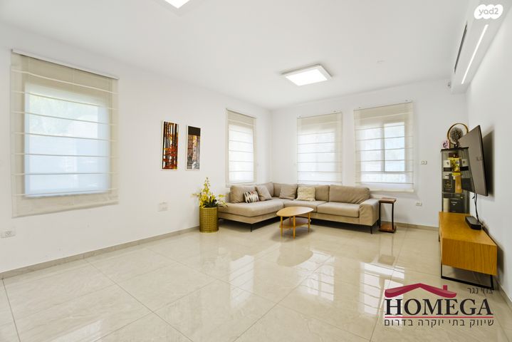 בית פרטי/ קוטג', מיתר / כרמית