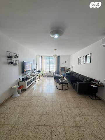 דירה, אריה דולצ'ין 7, גבעתי, רחובות