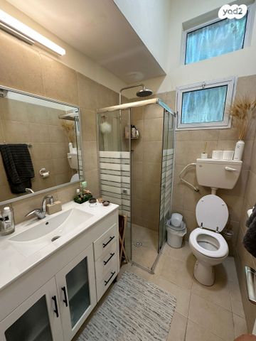 דירה, הרצל 29, שוק תלפיות, חיפה