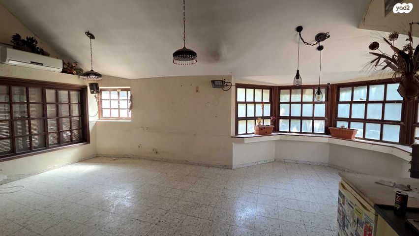 בית פרטי/ קוטג', מיתר / כרמית