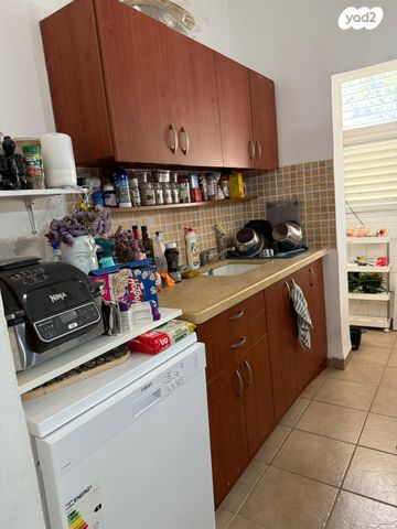 דירה, הקיבוצים, קרית חיים מזרחית, חיפה