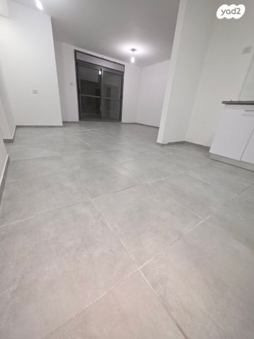 דירה, אופקים