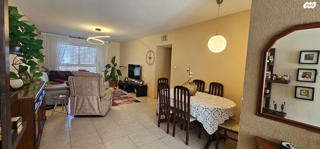 גג/ פנטהאוז, שדרות זלמן שז"ר, עין שרה, נהריה