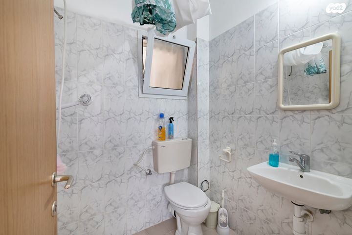 דירה, פטל, נאות בגין, לב יבנה, יבנה