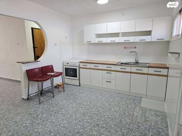 דירה, רמת יזרעאל, שלום עליכם, מגדל העמק