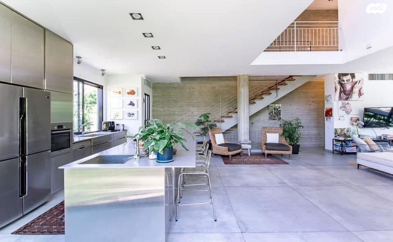 בית פרטי/ קוטג', מתחם גרינברג, הוד השרון