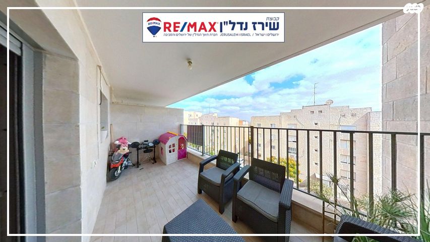 דירה, רב אלוף משה לוי 12, פסגת זאב, ירושלים