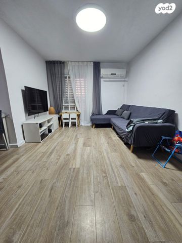 שדרות ירושלים 103