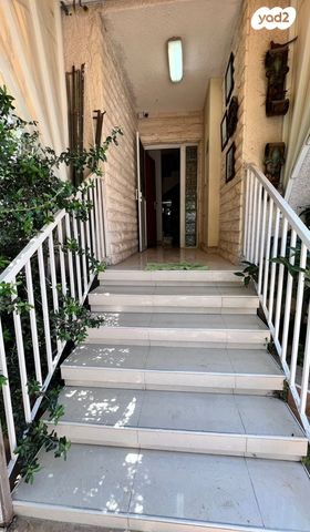 בית פרטי/ קוטג', הגלעד 22, נאות יצחק רבין, רמלה