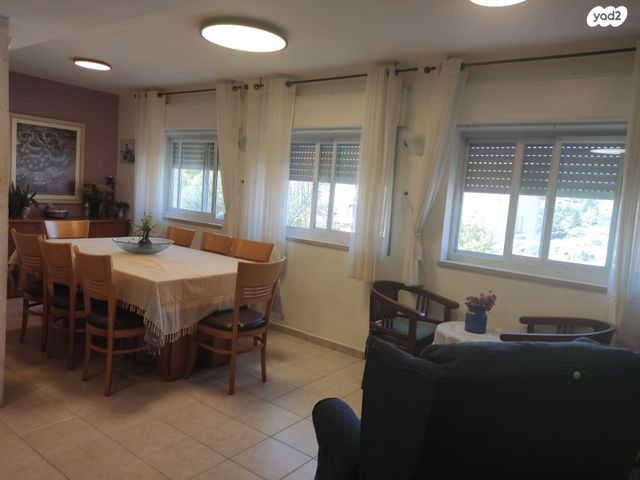 דירה, הגפן, אפרת