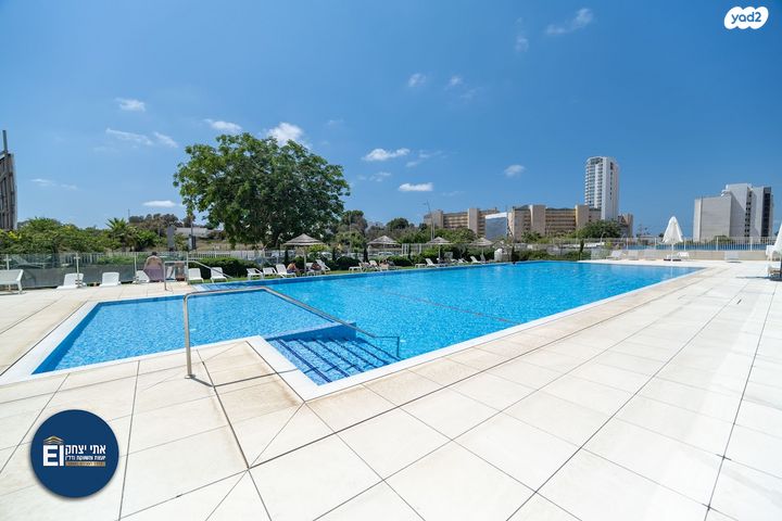 דירה, שדרות רחבעם זאבי 11, גבעת אולגה, חדרה