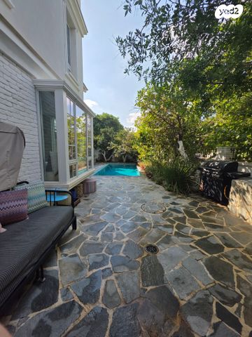 בית פרטי/ קוטג', גולן, רמת השרון