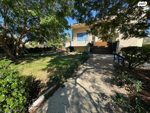 משק חקלאי/ נחלה, הפועל המזרחי, כפר חסידים א'