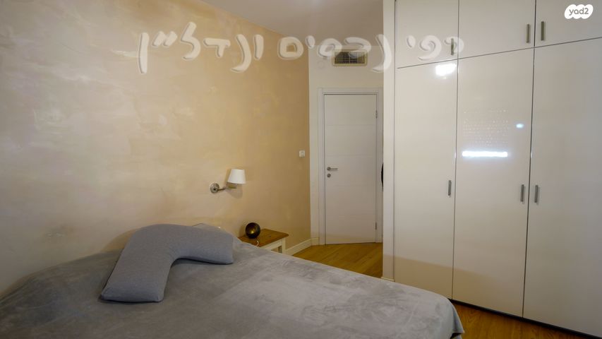 גג/ פנטהאוז, קרית אילון, חולון