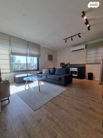 יציאת אירופה 3