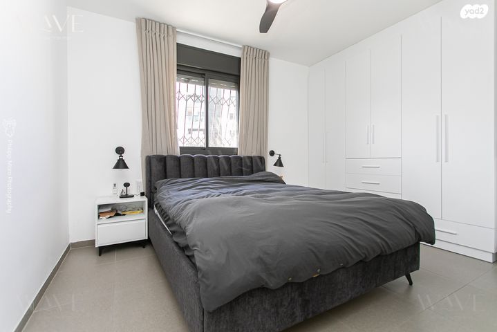 דירה, שדרות מנחם בגין, החותרים, טירת כרמל