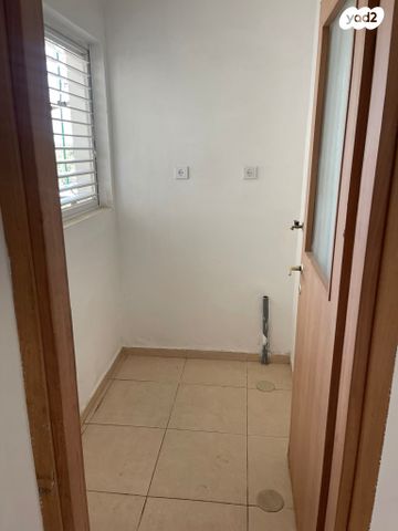 דירה, יהודה הלוי, בן גוריון, אשקלון