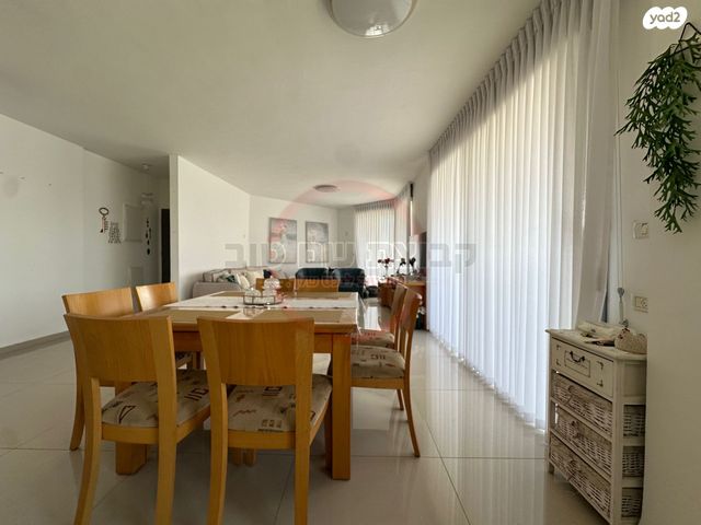 דירה, חטיבת כפיר, רובע יזרעאל סביוני העמק, עפולה