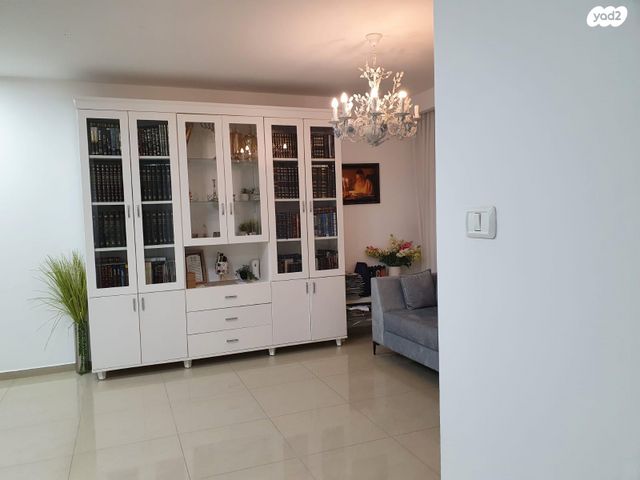 דירה, המהר"ל 15, שכונה ו', באר שבע