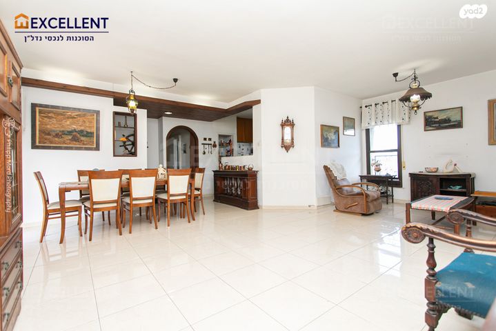 גג/ פנטהאוז, מרכז הכרמל, חיפה